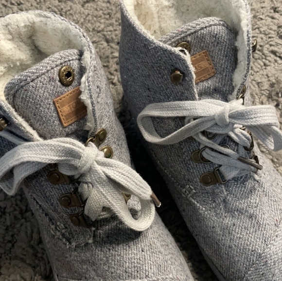 WOMAN SIZE 8 TOMS GRAY BOOTIES - Picture 2 of 7